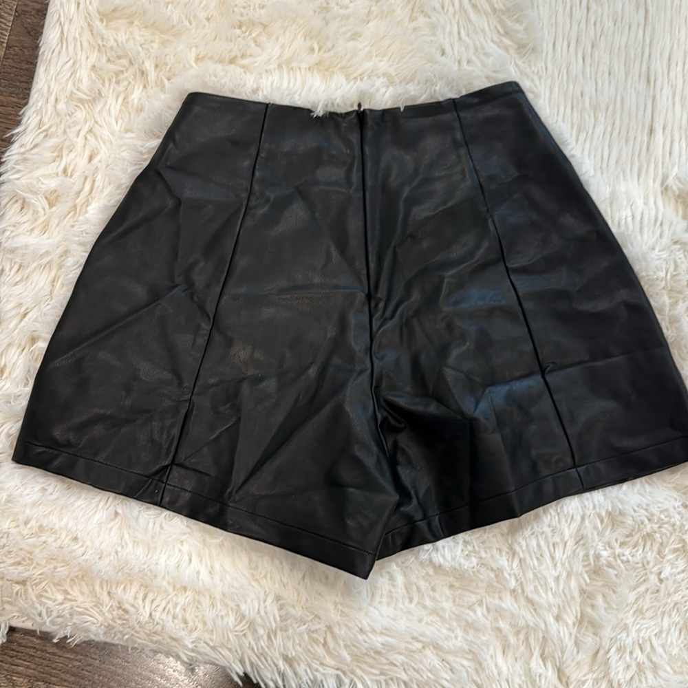 Black Faux Leather High-Waist Women’s Shorts - Picture 2 of 2
